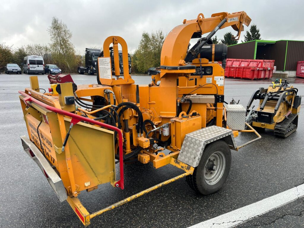 Broyeur de branches BANDIT 90 d’occasion – performant et compact