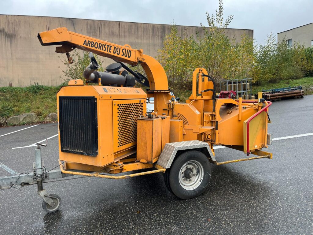 Broyeur de branches Vermeer BC200 d’occasion – performant et compact